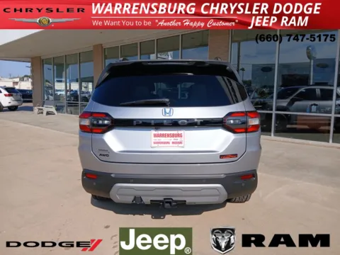 More photos of 2025 Honda Pilot TrailSport at Warrensburg CDJR, MO
