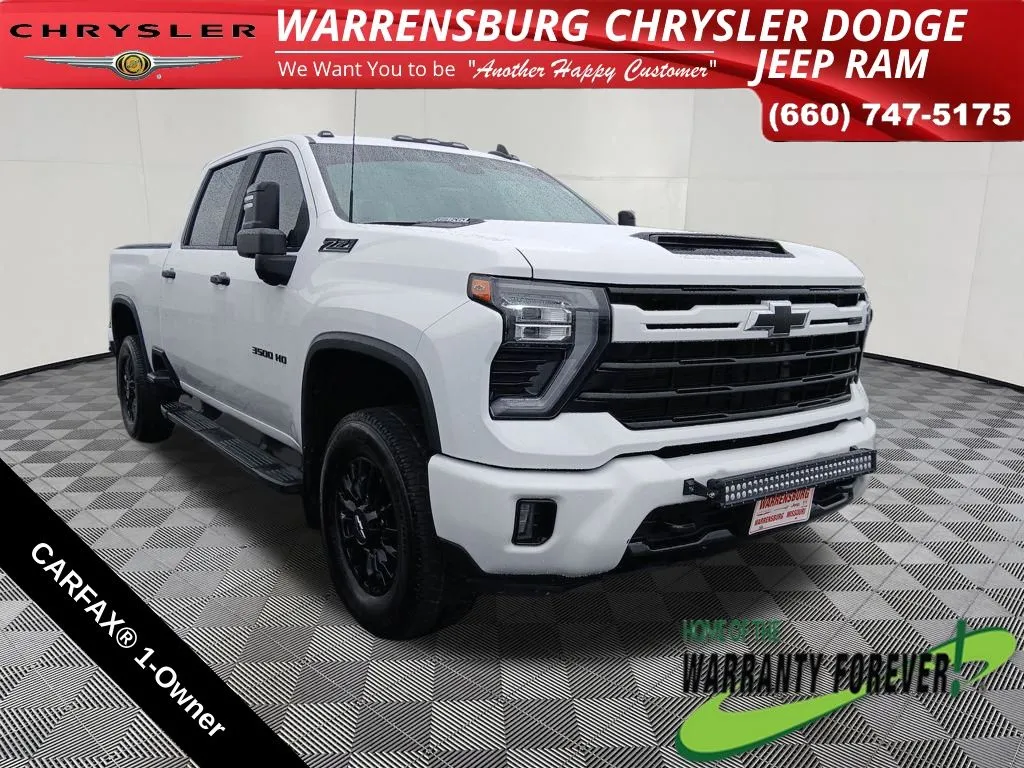 Used 2024 Chevrolet Silverado 3500HD LT with VIN 2GC4YTE78R1208081 for sale in Kansas City
