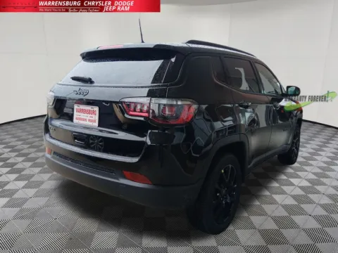 Another view of 2026 Jeep Compass Latitude for sale in Warrensburg, MO at Warrensburg CDJR