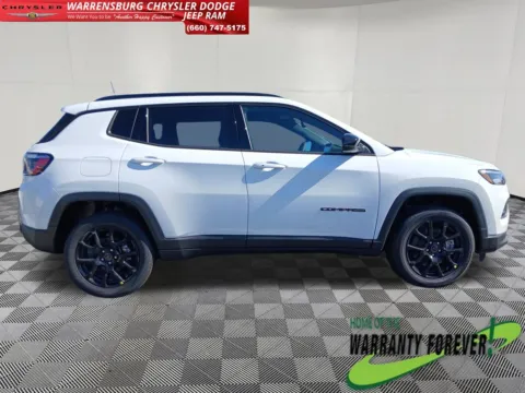 Photos of 2026 Jeep Compass Latitude for sale in Warrensburg, MO at Warrensburg CDJR