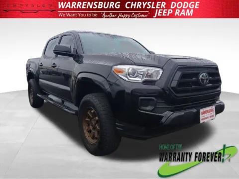 Black 2023 Toyota Tacoma SR for sale in Warrensburg, MO
