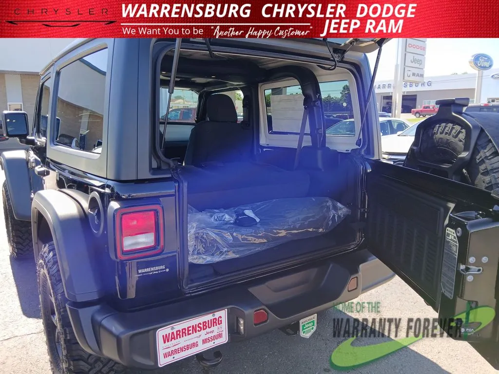 2026 Jeep Wrangler 2-Door Willys - Photo 32