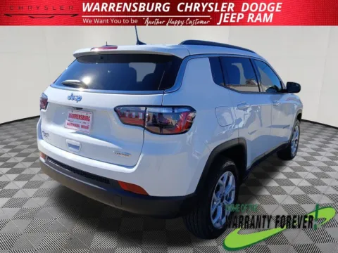 Another view of 2026 Jeep Compass Latitude for sale in Warrensburg, MO at Warrensburg CDJR