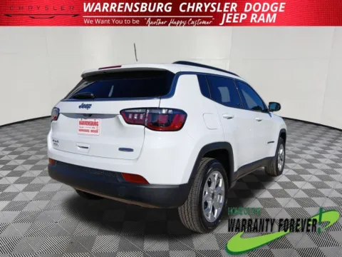 Another view of 2026 Jeep Compass Latitude for sale in Warrensburg, MO at Warrensburg CDJR