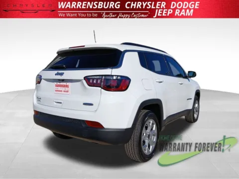 Another view of 2026 Jeep Compass Latitude for sale in Warrensburg, MO at Warrensburg CDJR