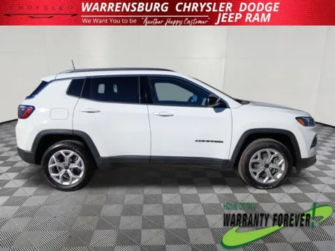 Photos of 2026 Jeep Compass Latitude for sale in Warrensburg, MO at Warrensburg CDJR