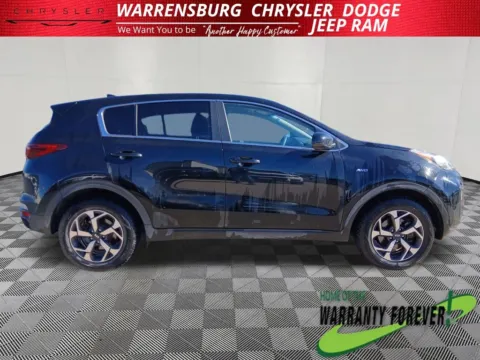 Photos of 2022 Kia Sportage LX for sale in Warrensburg, MO at Warrensburg CDJR