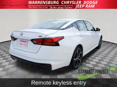 Another view of 2024 Nissan Altima 2.5 SR for sale in Warrensburg, MO at Warrensburg CDJR