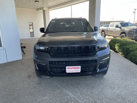 Another view of 2025 Jeep Grand Cherokee L Limited for sale in California, MO at California CDJR