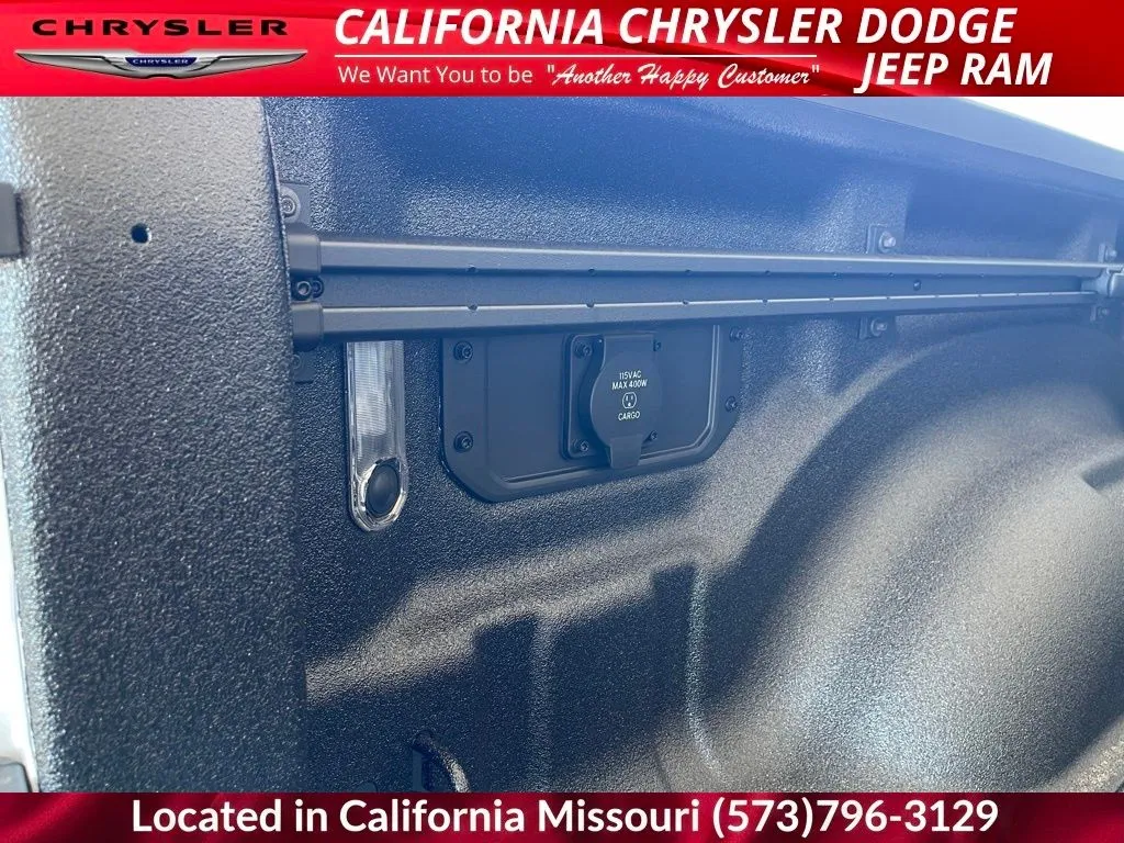 2026 RAM 1500 Laramie - Photo 15