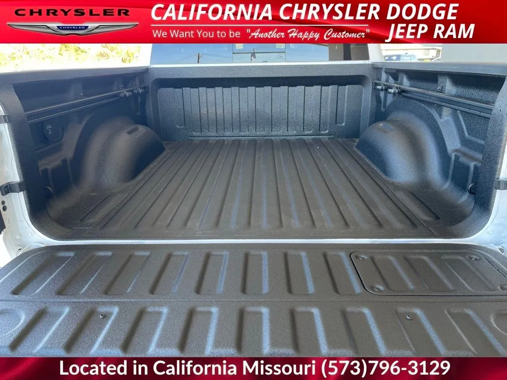 2026 RAM 1500 Laramie - Photo 14