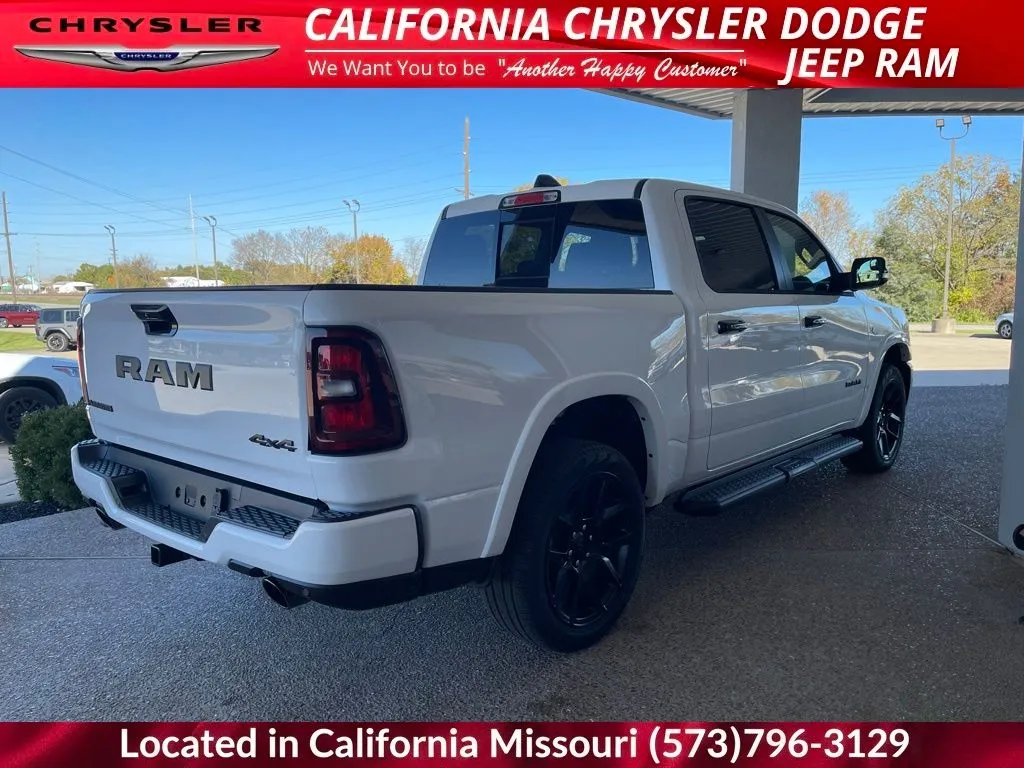 2026 RAM 1500 Laramie - Photo 8