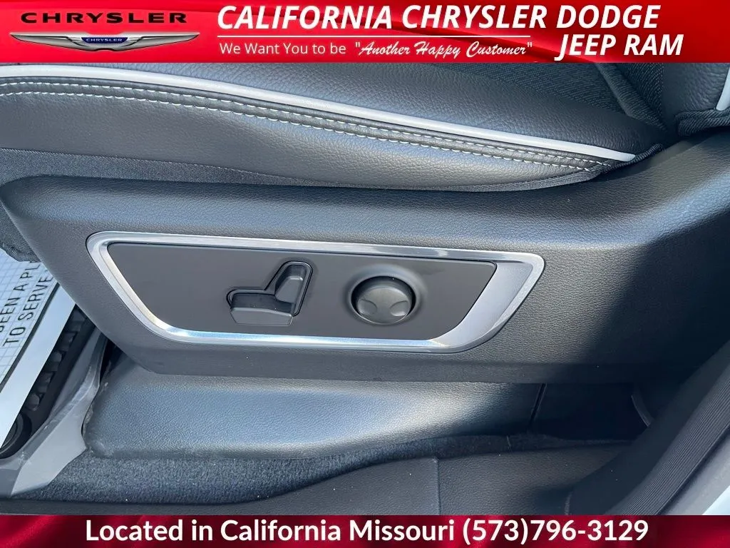 2026 RAM 1500 Laramie - Photo 23