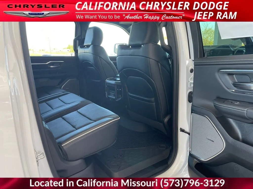 2026 RAM 1500 Laramie - Photo 16