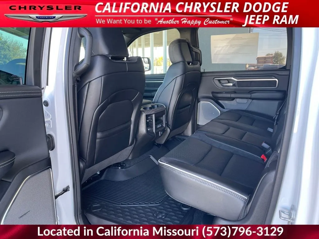 2026 RAM 1500 Laramie - Photo 21