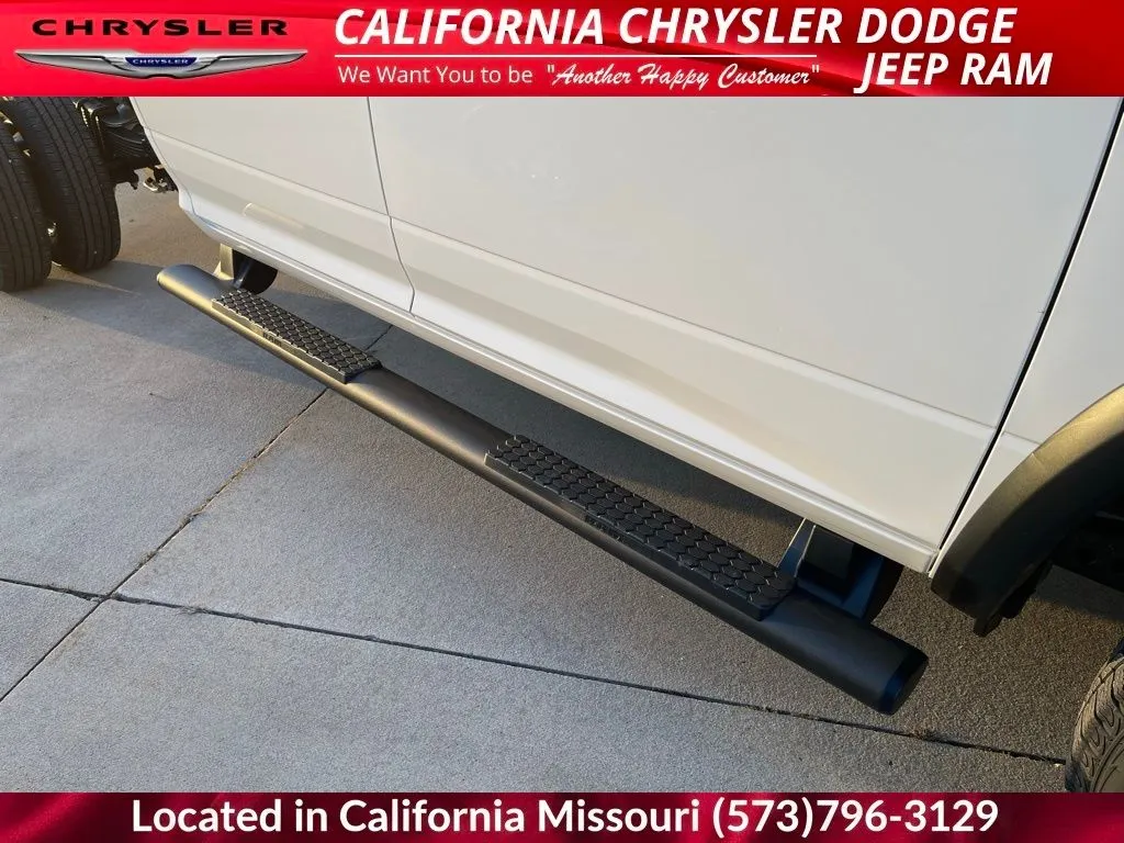 2026 RAM 3500 Chassis Tradesman - Photo 9