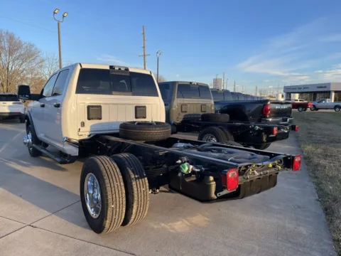 More photos of 2026 Ram 3500 Tradesman at California CDJR, MO