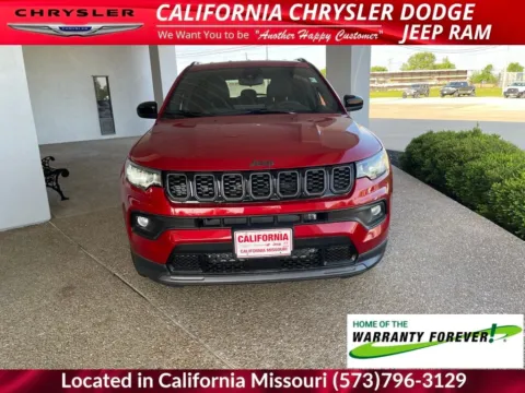 Photos of 2026 Jeep Compass Latitude for sale in California, MO at California CDJR