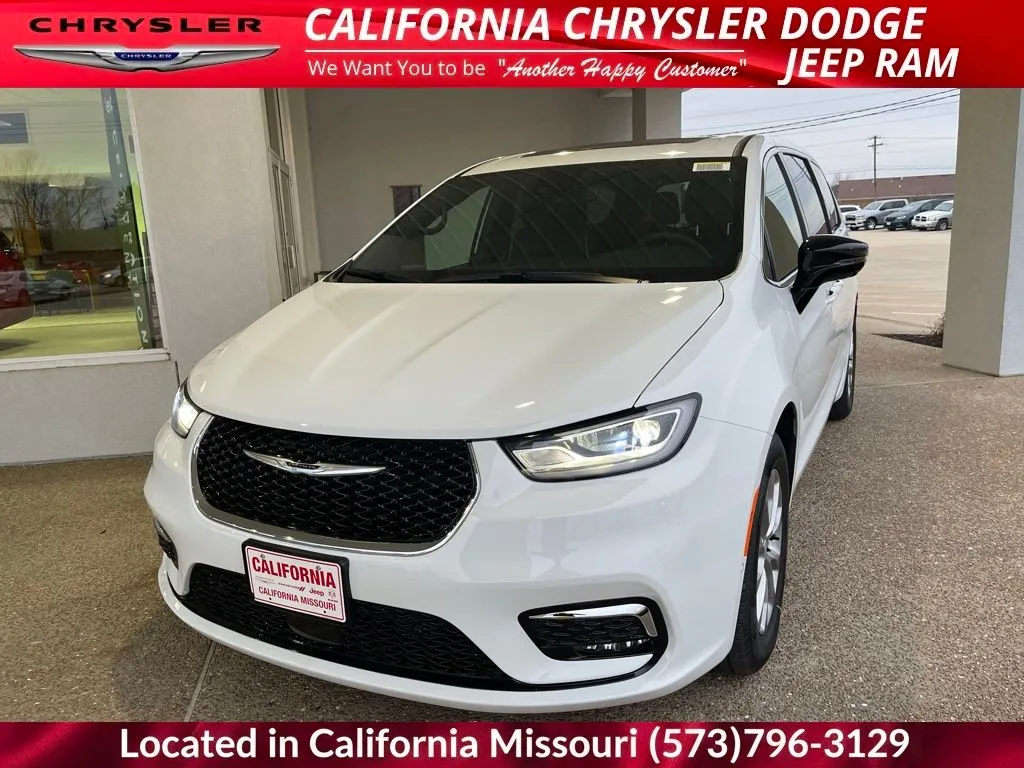 White 2026 Chrysler Pacifica Limited for sale in California, MO