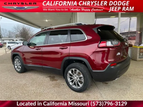 More photos of 2021 Jeep Cherokee Latitude Lux at California CDJR, MO