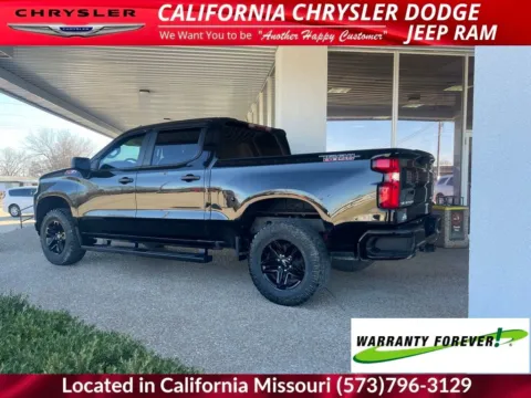 More photos of 2021 Chevrolet Silverado 1500 Custom Trail Boss at California CDJR, MO