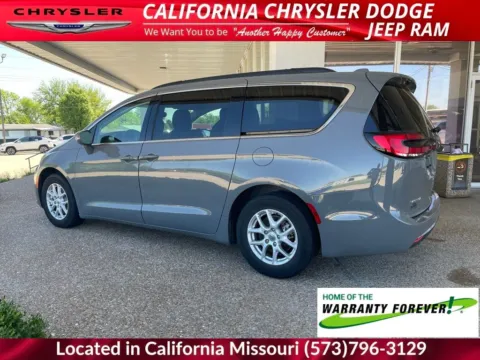 More photos of 2022 Chrysler Pacifica Touring L at California CDJR, MO