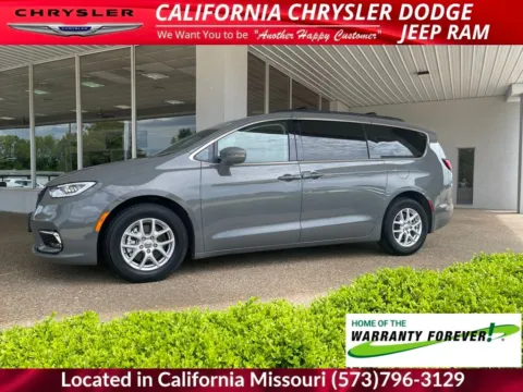 More photos of 2022 Chrysler Pacifica Touring L at California CDJR, MO