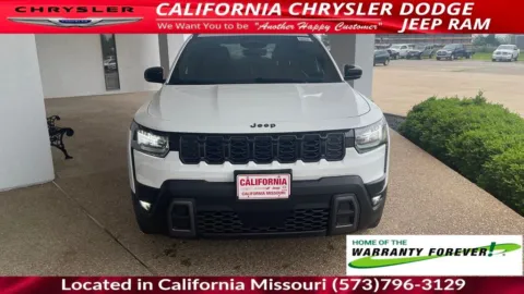 Photos of 2026 Jeep Cherokee Limited for sale in California, MO at California CDJR