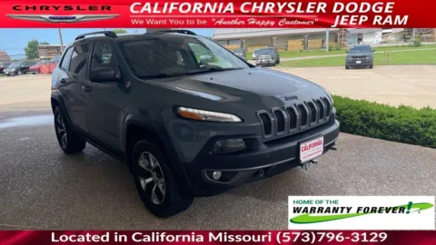 Another view of 2015 Jeep Cherokee Trailhawk for sale in California, MO at California CDJR