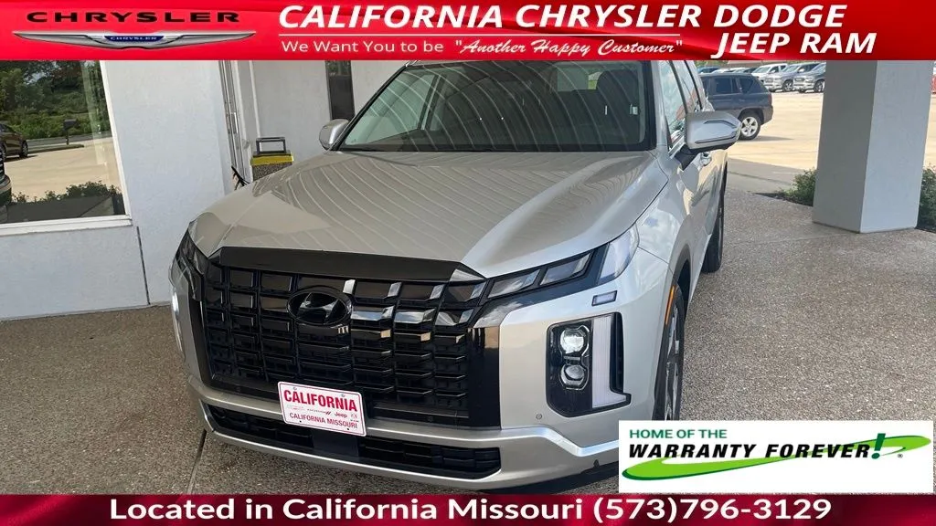 Silver 2024 Hyundai Palisade SEL for sale in California, MO