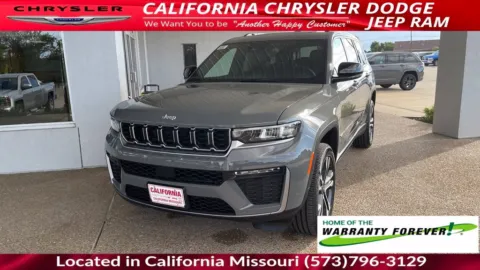Gray 2027 Jeep Grand Cherokee L Limited for sale in California, MO