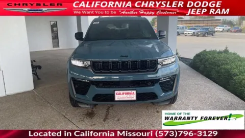 Photos of 2027 Jeep Grand Cherokee L Limited Reserve for sale in California, MO at California CDJR