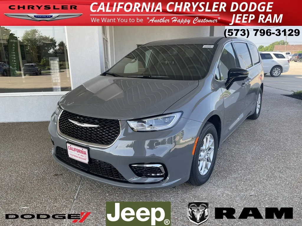 Gray 2025 Chrysler Pacifica Select for sale in California, MO