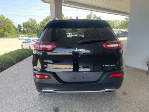 More photos of 2018 Jeep Cherokee Limited at California CDJR, MO