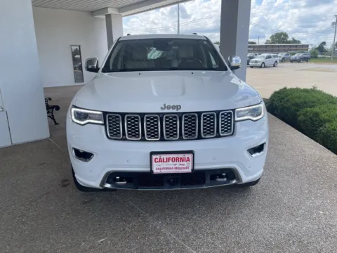 Photos of 2019 Jeep Grand Cherokee Overland for sale in California, MO at California CDJR