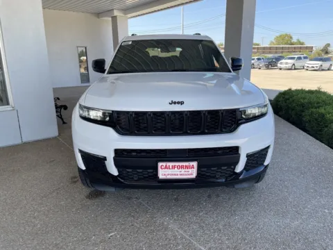 Photos of 2025 Jeep Grand Cherokee L Limited for sale in California, MO at California CDJR