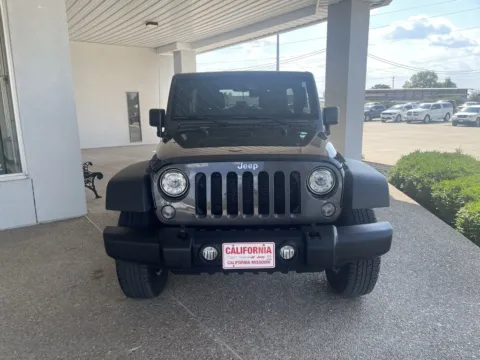 Photos of 2018 Jeep Wrangler JK Unlimited Rubicon for sale in California, MO at California CDJR