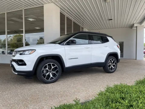 More photos of 2026 Jeep Compass Limited at California CDJR, MO