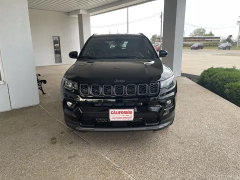 Photos of 2026 Jeep Compass Limited for sale in California, MO at California CDJR
