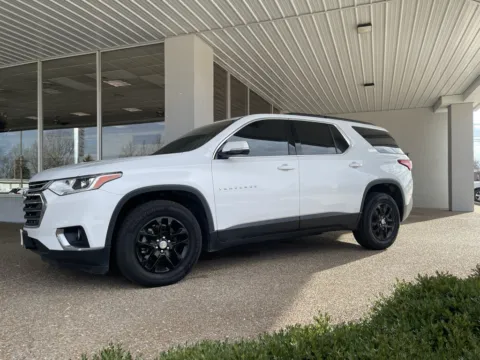 More photos of 2019 Chevrolet Traverse LT at California CDJR, MO