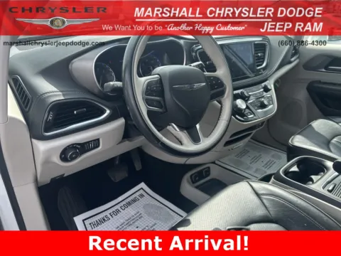 More photos of 2019 Chrysler Pacifica Limited at Marshall CDJR, MO