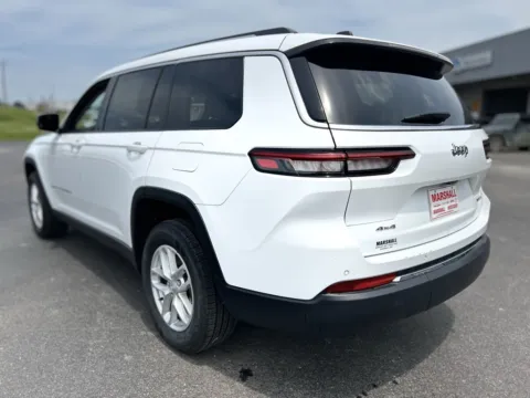 More photos of 2023 Jeep Grand Cherokee L Laredo at Marshall CDJR, MO