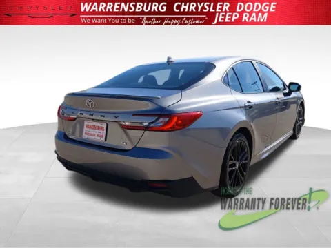 Another view of 2025 Toyota Camry SE for sale in Warrensburg, MO at Warrensburg CDJR