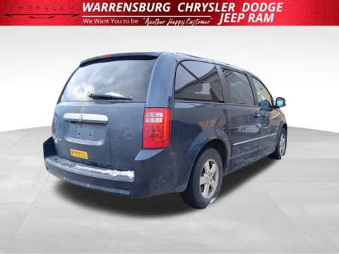 Photos of 2008 Dodge Grand Caravan SXT for sale in Warrensburg, MO at Warrensburg CDJR