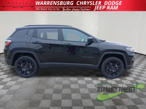 Photos of 2026 Jeep Compass Latitude for sale in Warrensburg, MO at Warrensburg CDJR