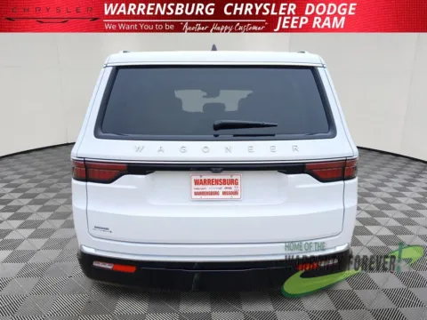 More photos of 2025 Jeep Wagoneer Series III at Warrensburg CDJR, MO