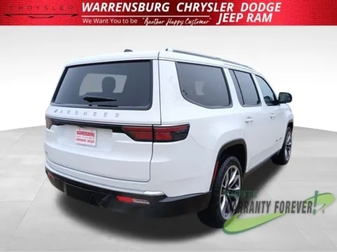 Another view of 2025 Jeep Wagoneer Series III for sale in Warrensburg, MO at Warrensburg CDJR