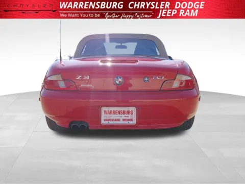 More photos of 2000 BMW Z3 2.3 at Warrensburg CDJR, MO