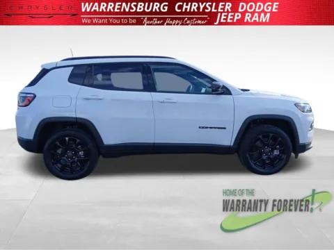 Photos of 2026 Jeep Compass Latitude for sale in Warrensburg, MO at Warrensburg CDJR