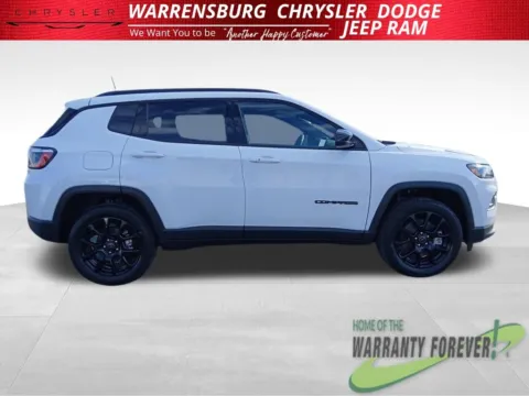 Photos of 2026 Jeep Compass Latitude for sale in Warrensburg, MO at Warrensburg CDJR